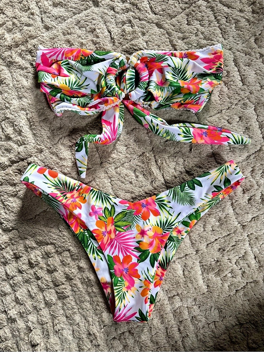 Kulani Kinis Bikini Set
